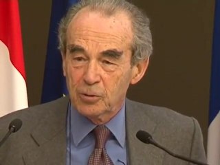 Badinter et l'homophobie