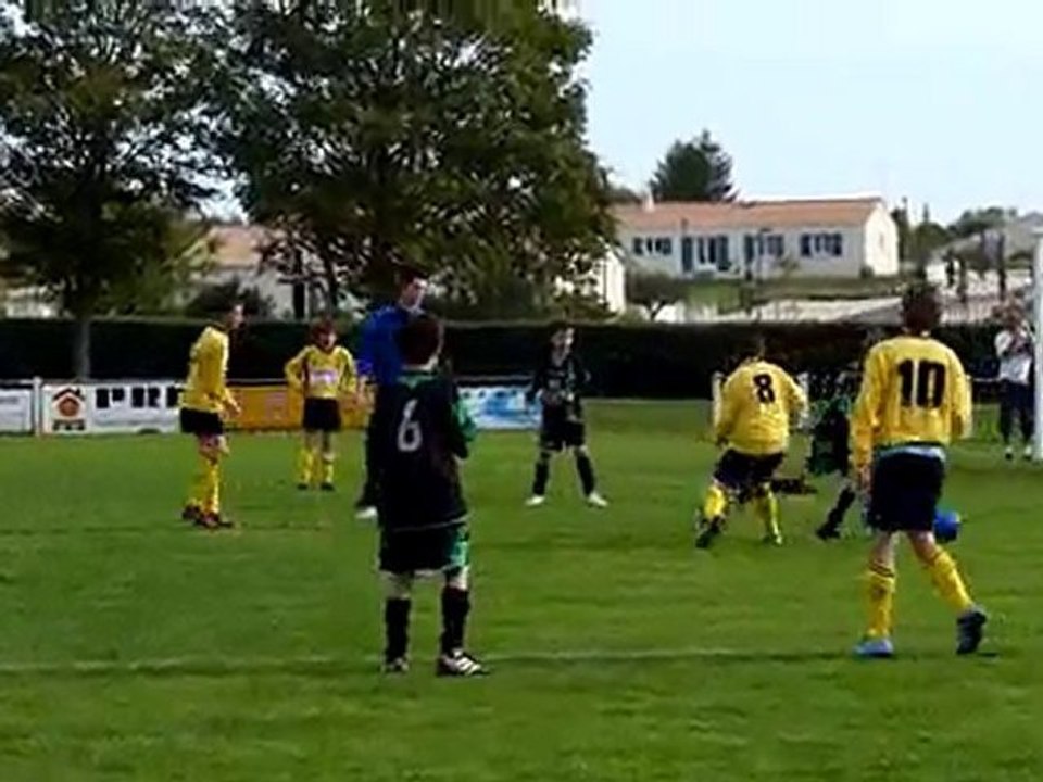 Champ St Père - U13