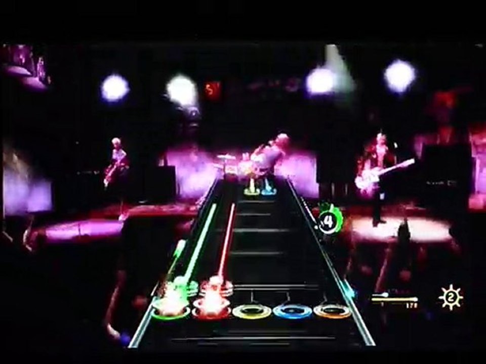 Guitar Hero : Warriors of Rock We're not gonna take it Hard