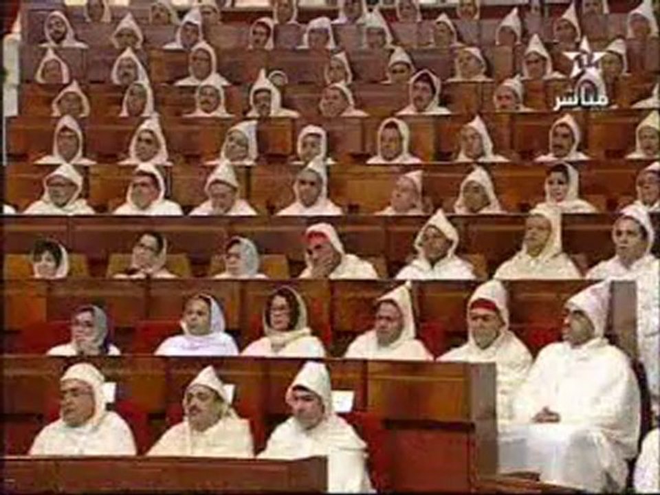 SM Mohammed VI :  la politique .d'un grand Roi