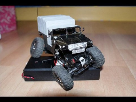 Losi micro rock crawler : Humvee MOD.