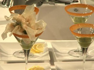 Pastilla de Gambas roties vinaigrette citronnée au basilic