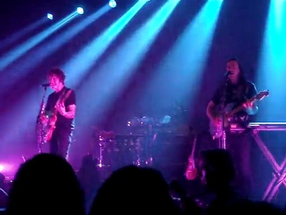 MGMT "It's working" au Bataclan (2010)