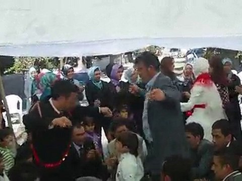 ASYA ILE HALIL -DANS GELİN GELİNCE