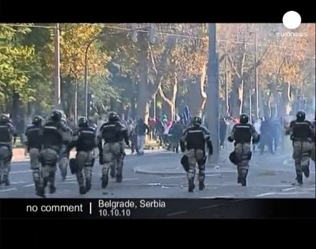 Far-right protesters disrupt a gay march in... - no comment