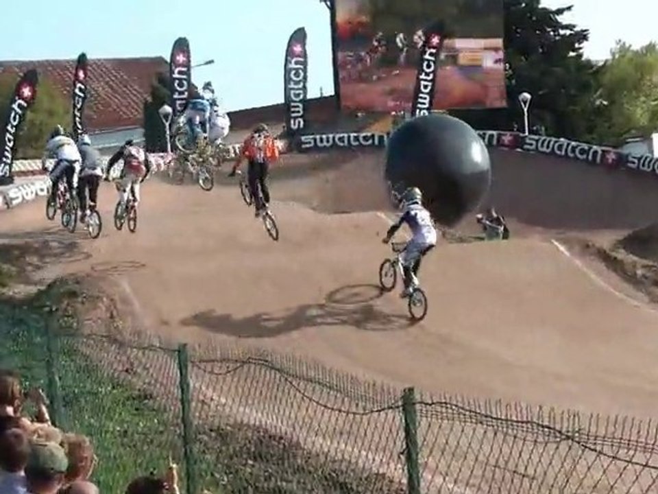 uci bmx supercross fréjus 2010