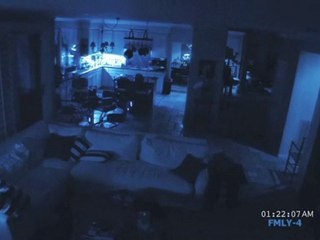 Paranormal activity 2 - HUNTER MOVES LIVING ROOM