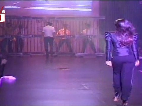 Salman Khan Dabangg - ed The babes On The Ramp