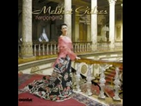 melihat gülses kapın her çalındıkça