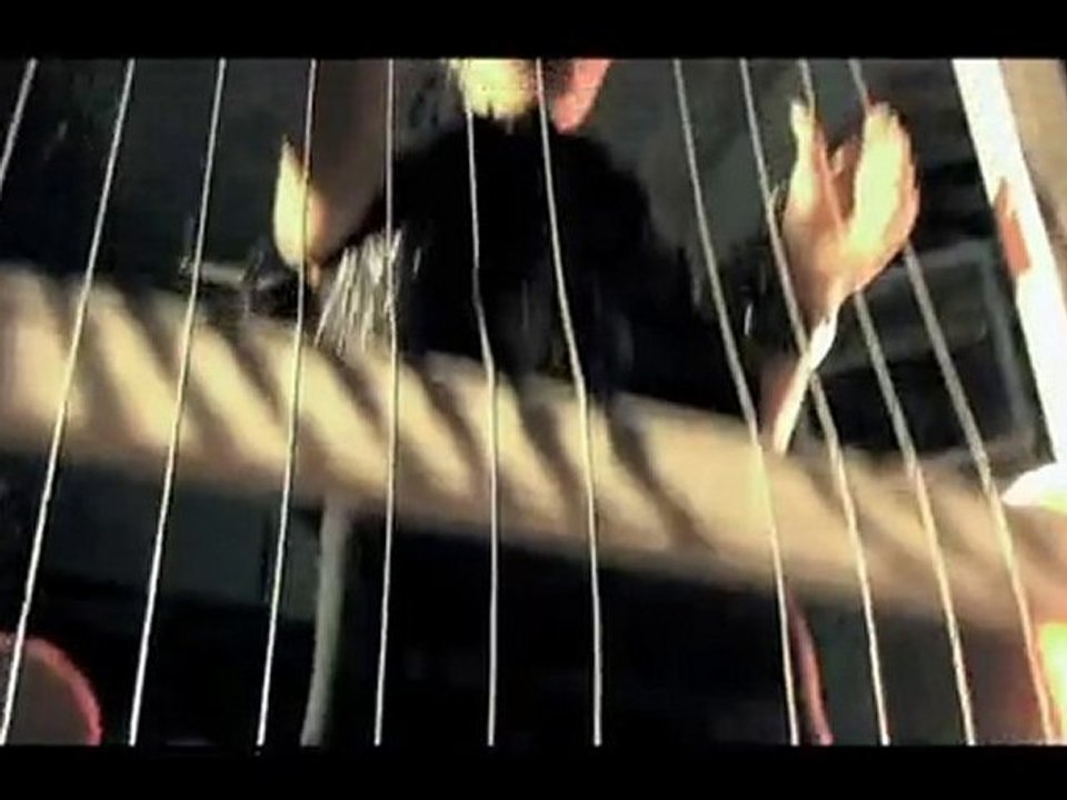 Cihat 'Deli Ettiler' feat. Captain Hollywood new video 2010