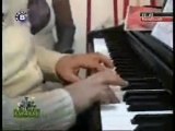 kedi muzik atolyesi - piyano dersi - keman dersi
