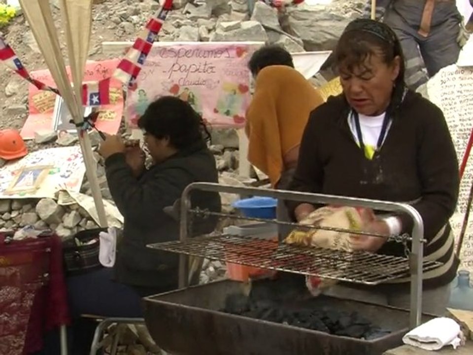 Families of Chilean miners await reunion