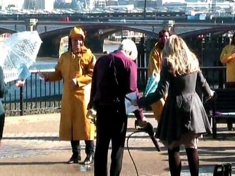 SNTV - Splash celebrity news beat