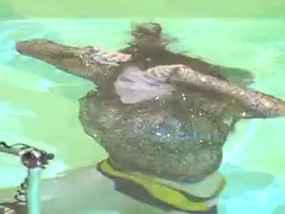 Seksowna Jabłczyńska na basenie