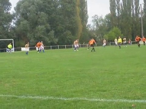 US CRECHOISE Coup Franc defensif La Crèche contre Echiré