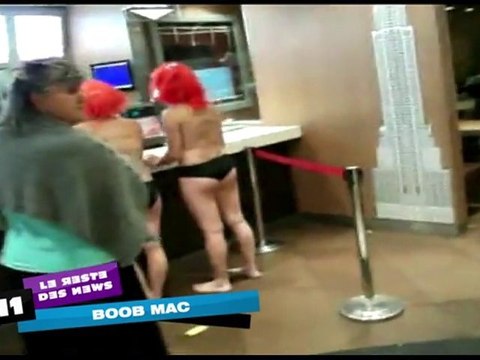Deux filles nues... au McDonald's