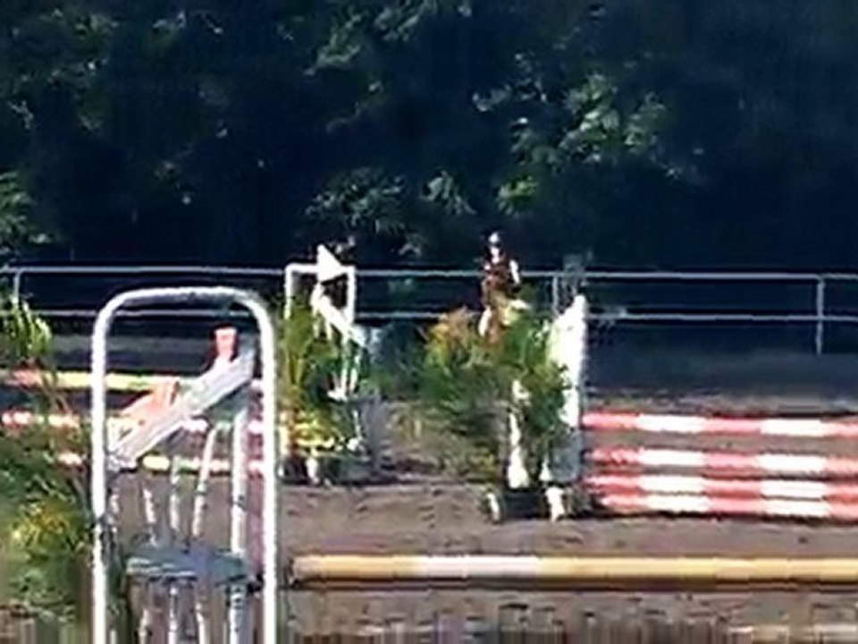 03.10.10 - club 2 GP - Sarah Isis