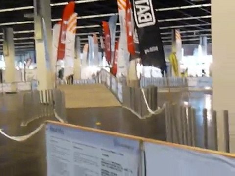 Salon du 2 roues Intermot2010 test du vélo électrique ESPIRE