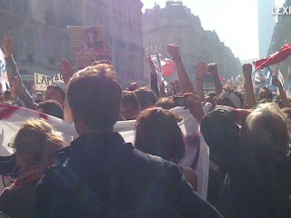 "Pourquoi il est pas là Strauss-Kahn ? "