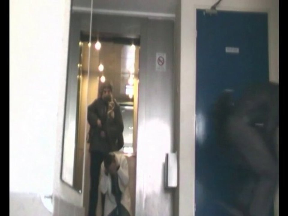 Prise d'otage - Eternal Elevator contest