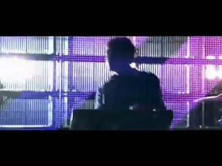 selena gomez- falling down