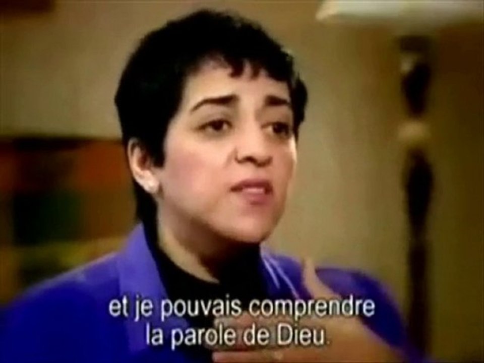 TEMOIGNAGE de Suhayr de la religion musulmane à JESUS-CHRIST