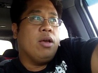 Offline Marketing Tip - Piquing Interest Vs Presenting