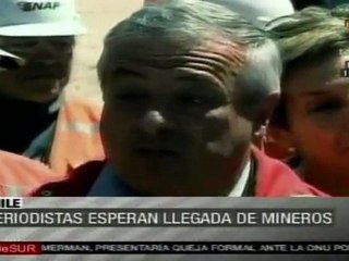 Ministro Golborne: Esperamos concluir este día con un miner
