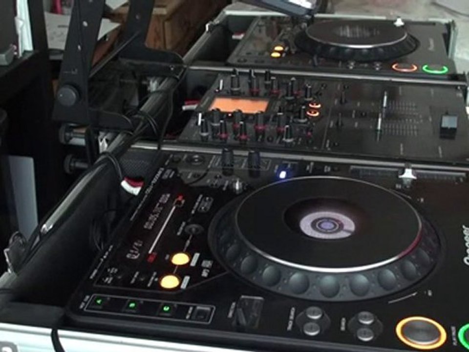 DANCEFLOOR MIXED BY DEEJAY RODMAN (SEPT 2010)