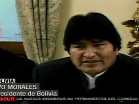 Evo Morales felicita a Piñera y al pueblo chileno por rescate de mineros