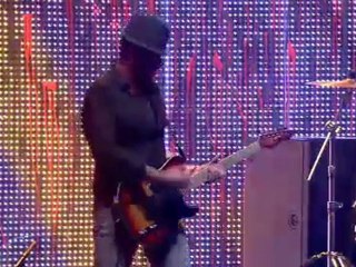 VV Brown - Game Over (Live @RockCorps Paris 2010)