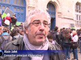 Le lycée Voltaire à Paris bloqué par les élèves