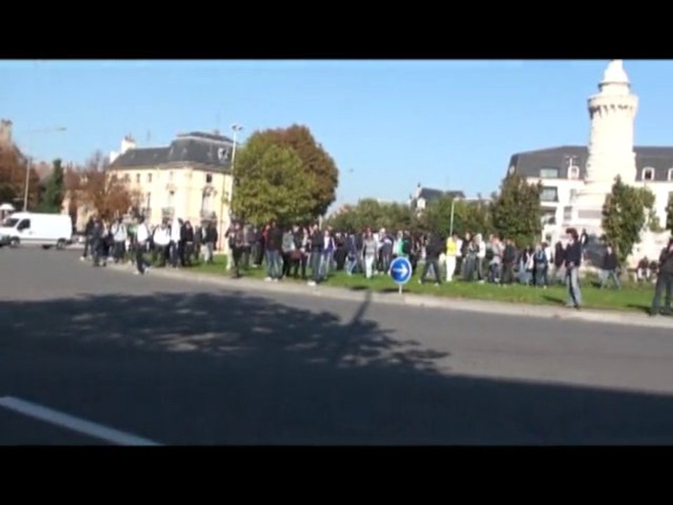 Lycéens contre police à Dijon