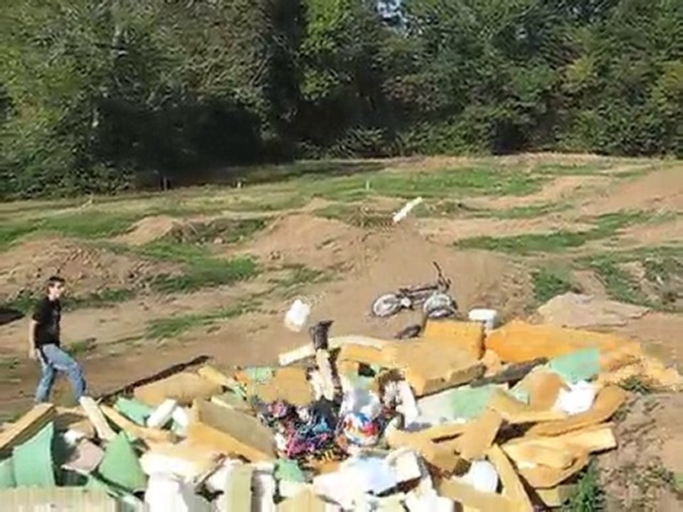 back flip mike valade