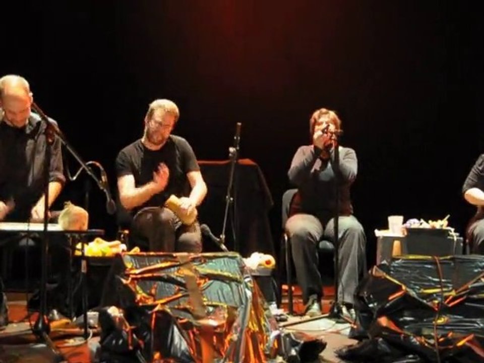 Vegetable Orchestra - La centrifugeuse, Pau 12-10-2010