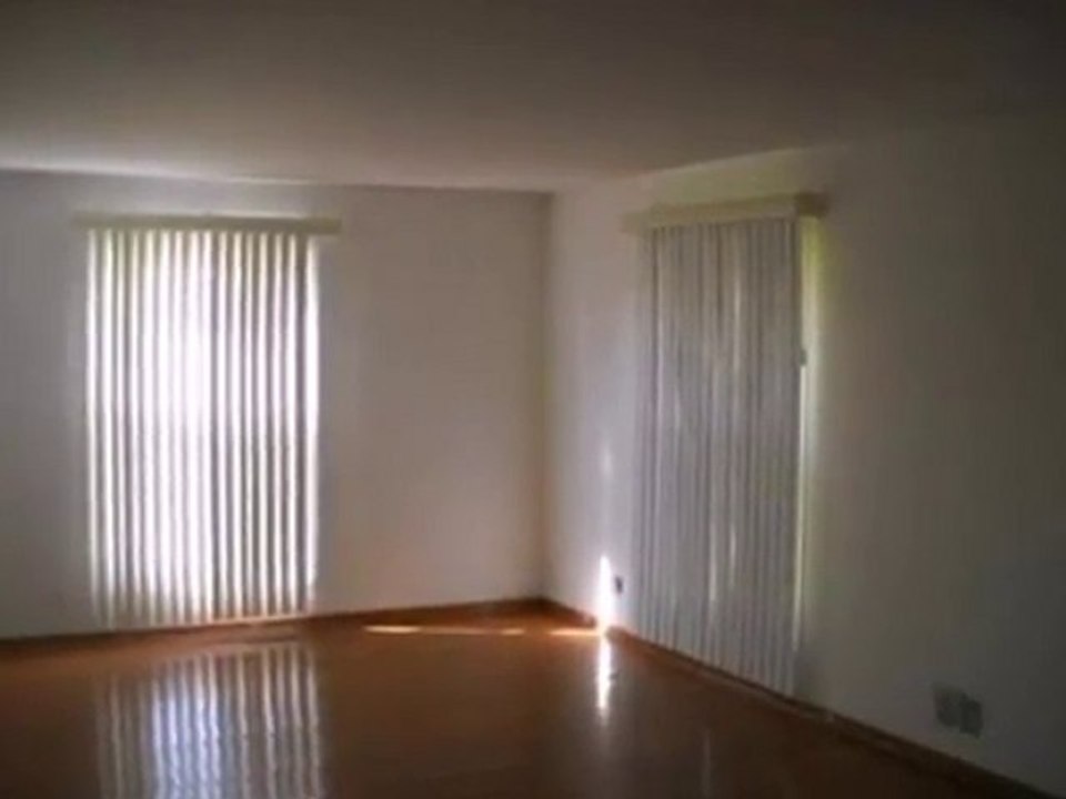 Homes for Sale - 4020 Lindenwood Ln - Northbrook, IL 60062 -