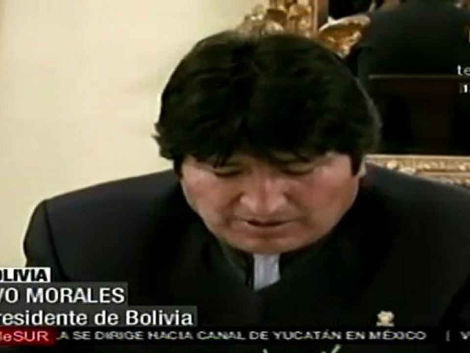 Evo Morales asegura apoyo a minero atrapado en mina San José
