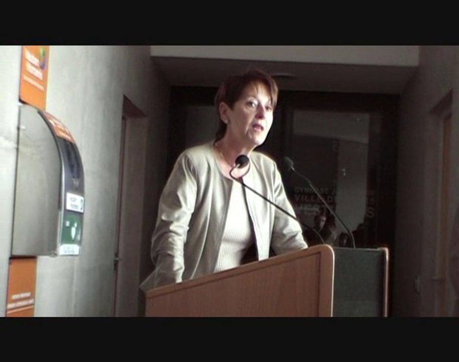 Inauguration du gymnase Jean-Jacques Lapique à Croix-Rouge