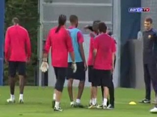 Eto'o-Guardiola: l'abbraccio