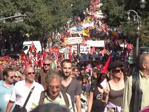 Le Journal vidéo du jeudi 14 octobre 2010, édition de 12H00.