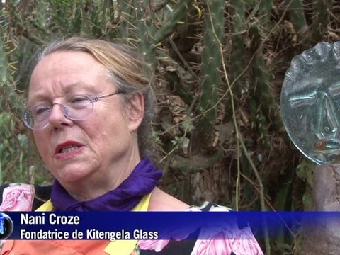 Kenya : les souffleurs de verre recyclent les bouteilles vides