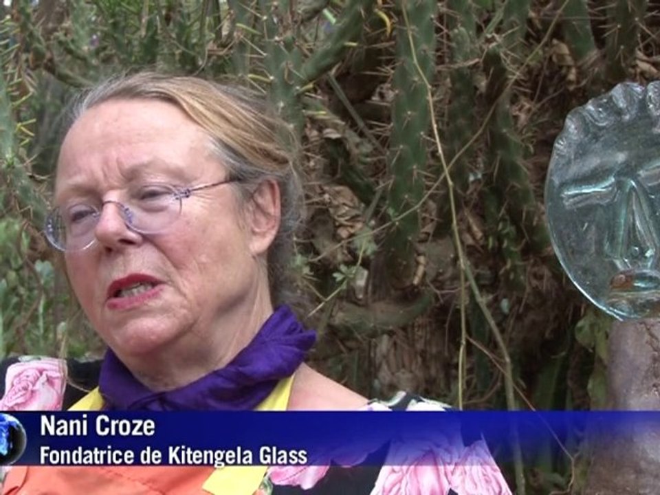 Kenya : les souffleurs de verre recyclent les bouteilles vides