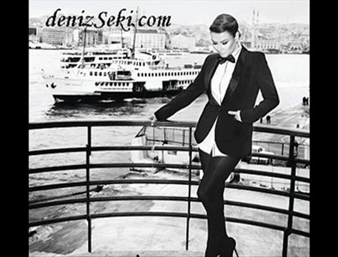 Deniz Seki - Tek Başına (Canlı Performans @Star Avı)