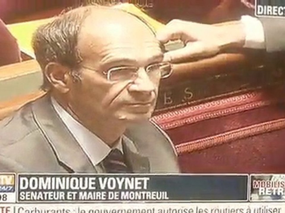 Réponse de Mme Voynet à l'incident de la police à Montreuil