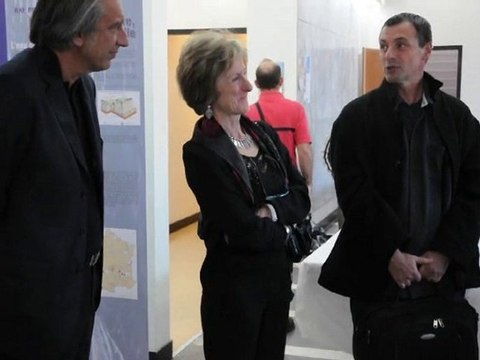 Les graffitis devenus oeuvres d'art/ Transverses