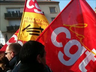 Les lycéens du Lycée Jean-Zay de Jarny manifestent.