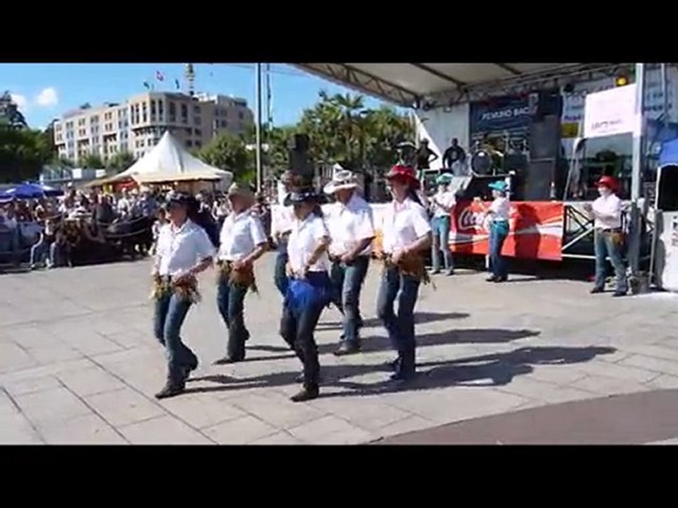 Démonstration danse country 2 -  Ouchy  - CH - 8 août 2010