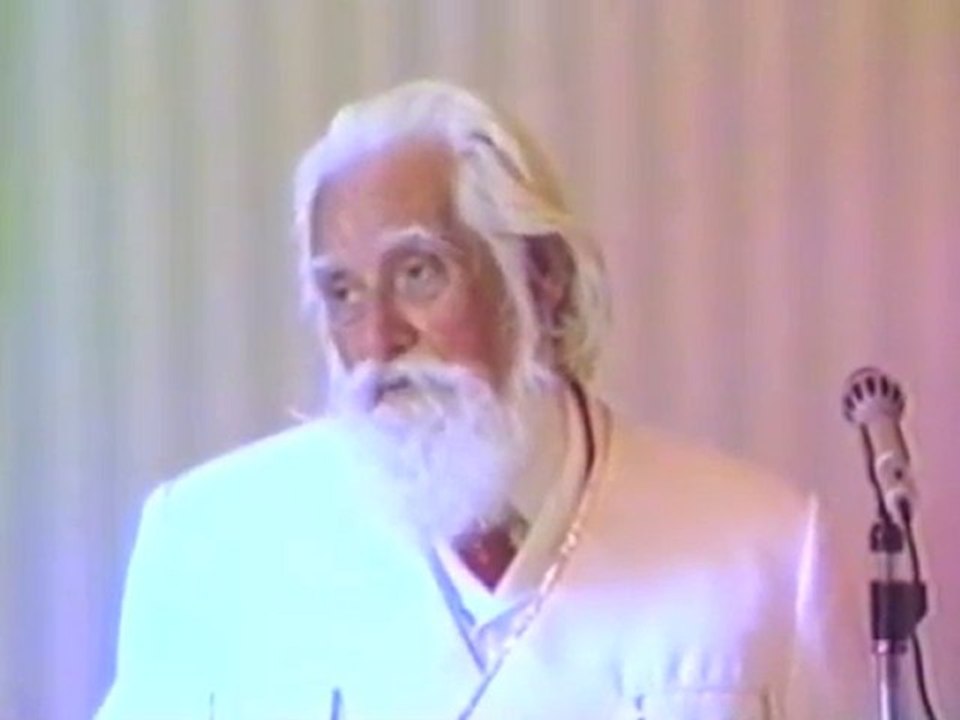 Omraam Mikhaël Aïvanhov : Le son, la musique, les voyelles 1