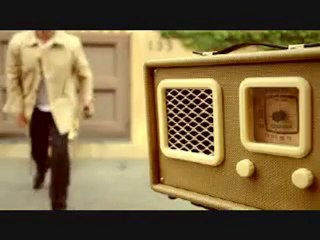 Shakira Comercial lanzamiento Sale el Sol