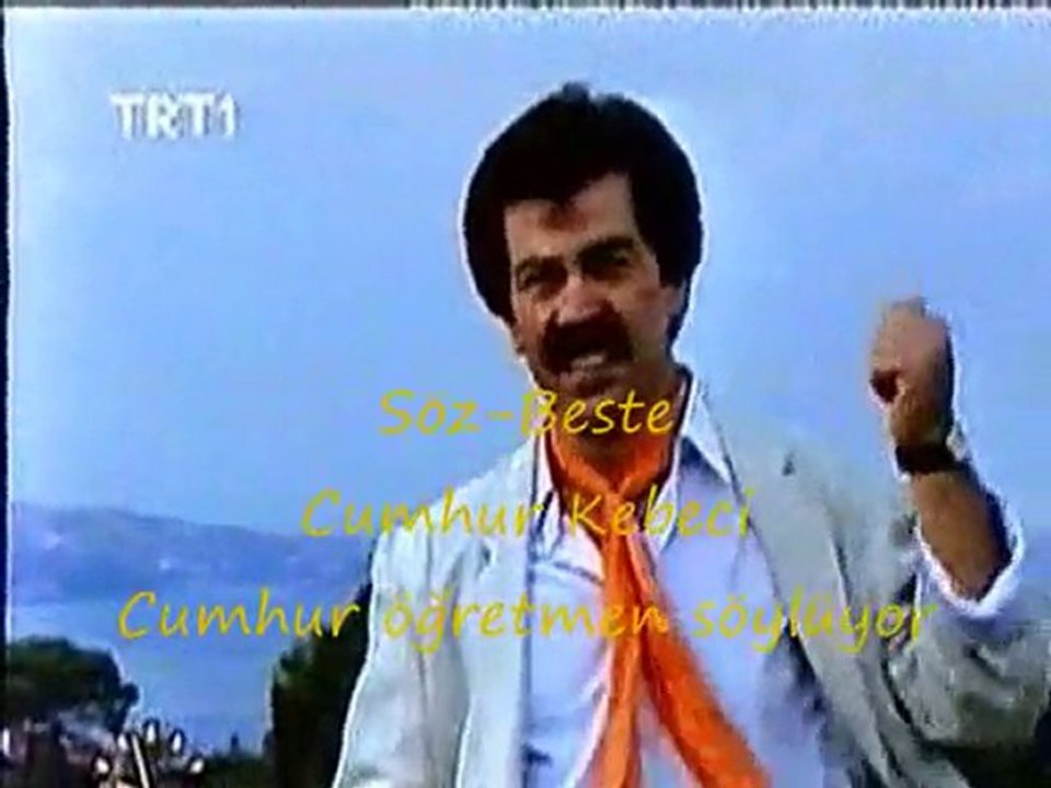 Cumhur ogretmen "Sen Aslı'dan da Güzelsin"bestesini soyluyor